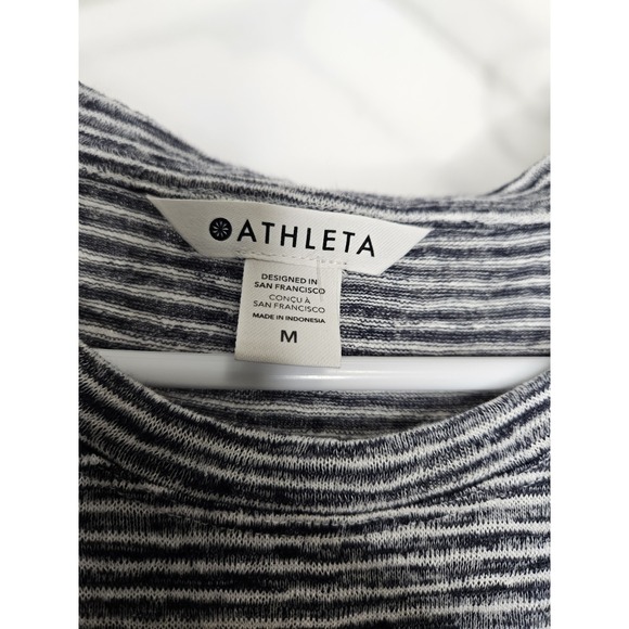 Athleta Gray White Striped Sleeveless Tank Top Size M Stretch Knit Casual - Picture 3 of 5